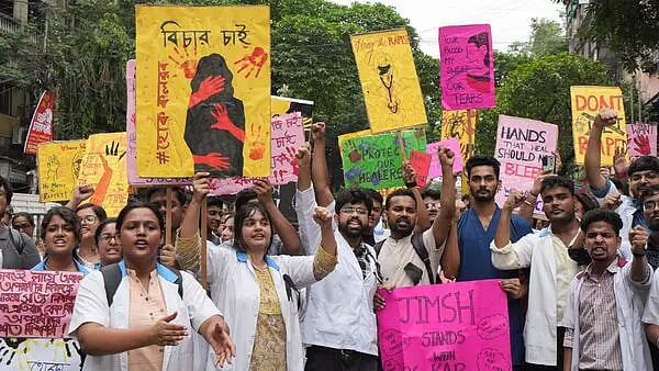 PTI : Protests in Kolkata over doctor's rape and murder |